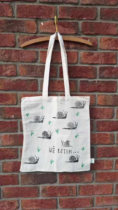Bratr Martin — tote bag with a hand-printed snail motif